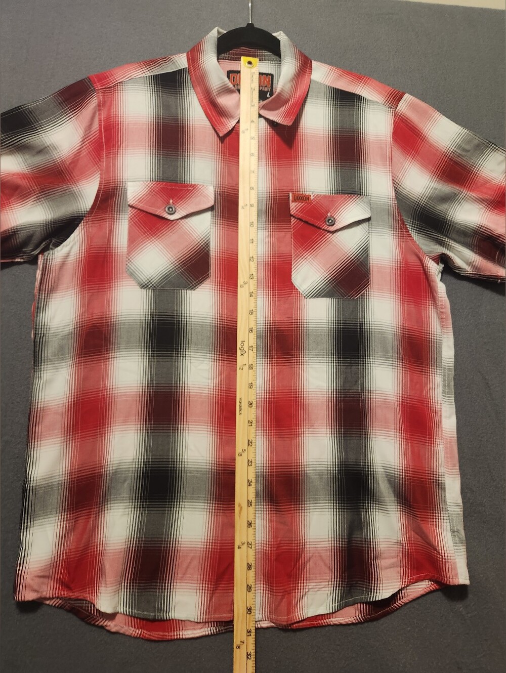 Dixxon Flannel Co Button Down Shirt Men Size Large Red Black Octane D-Lux Bamboo - Picture 2 of 10